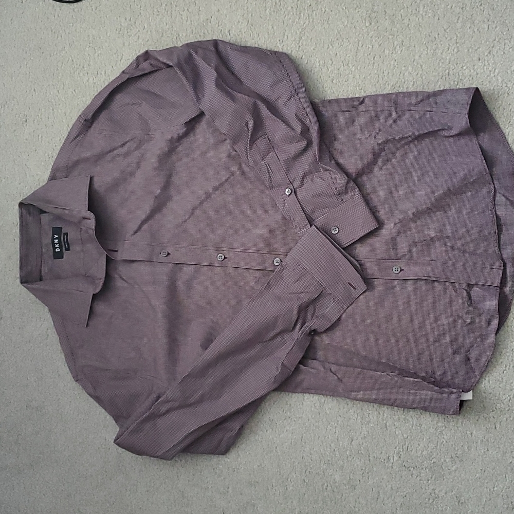 DKNY Slim Fit Button Down Dress Shirt Maroon and Black S 15 32/33